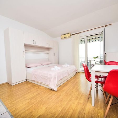 Apartment Mira-1 By Interhome Makarska Ngoại thất bức ảnh