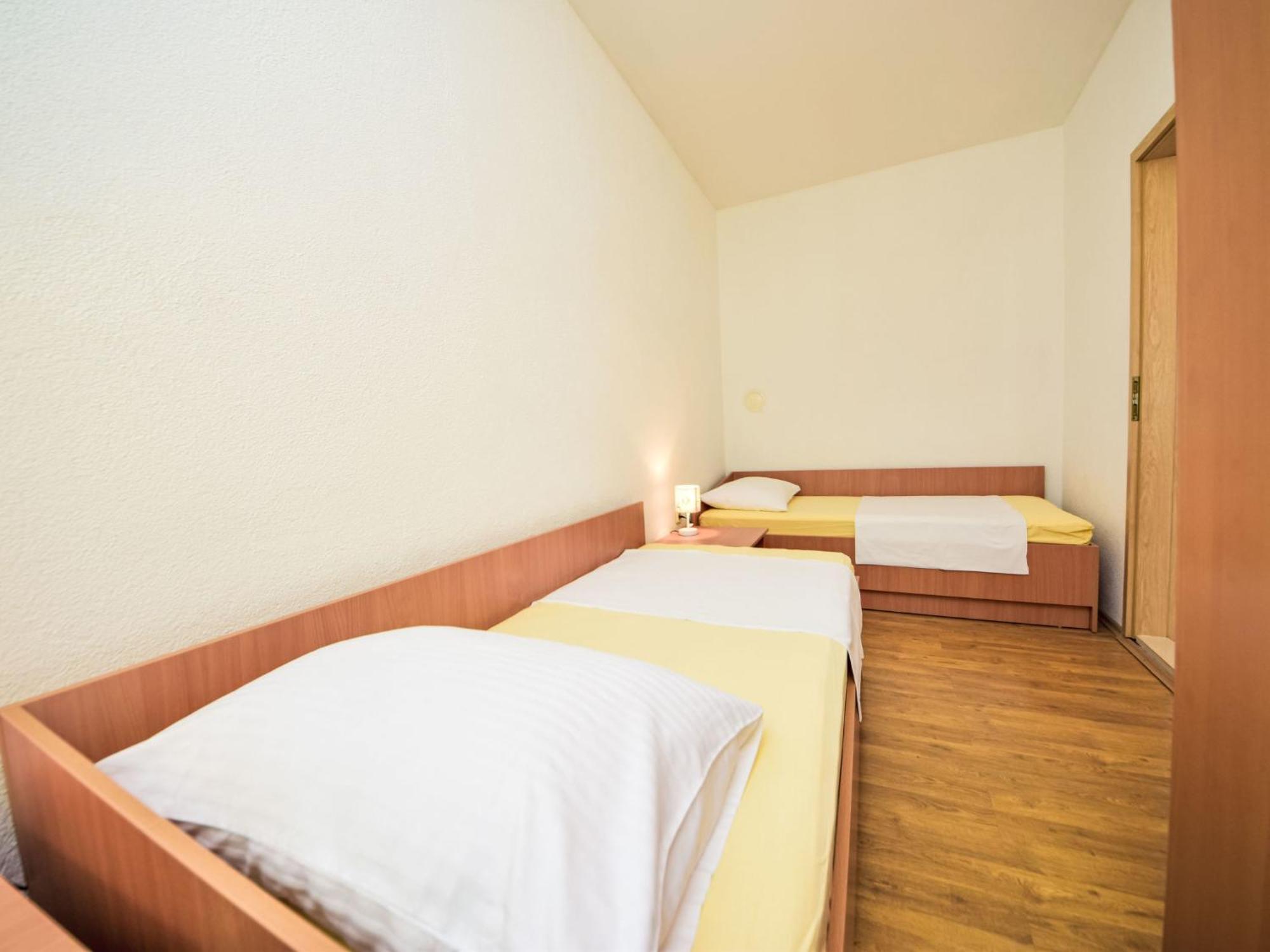 Apartment Mira-1 By Interhome Makarska Ngoại thất bức ảnh