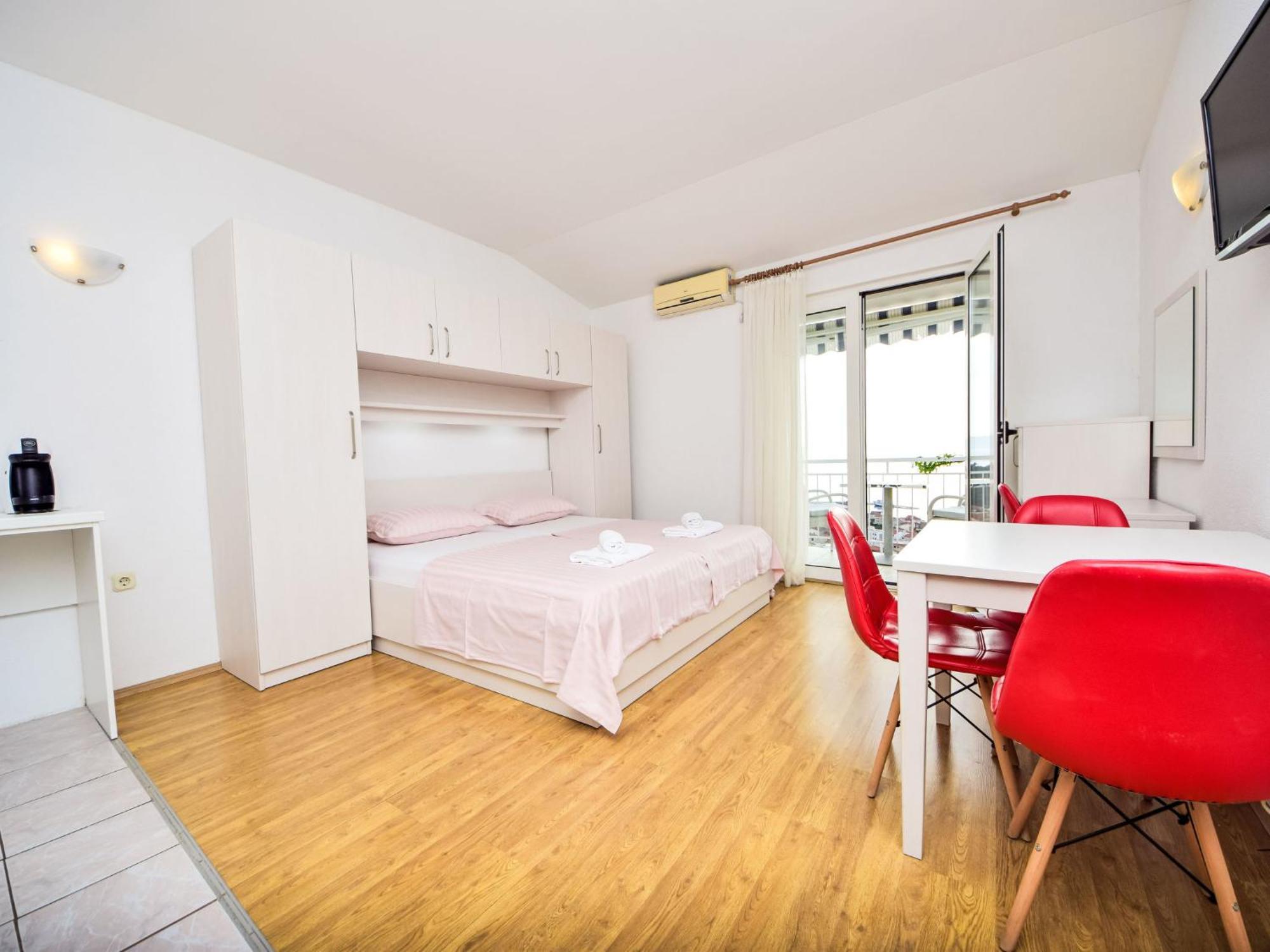 Apartment Mira-1 By Interhome Makarska Ngoại thất bức ảnh